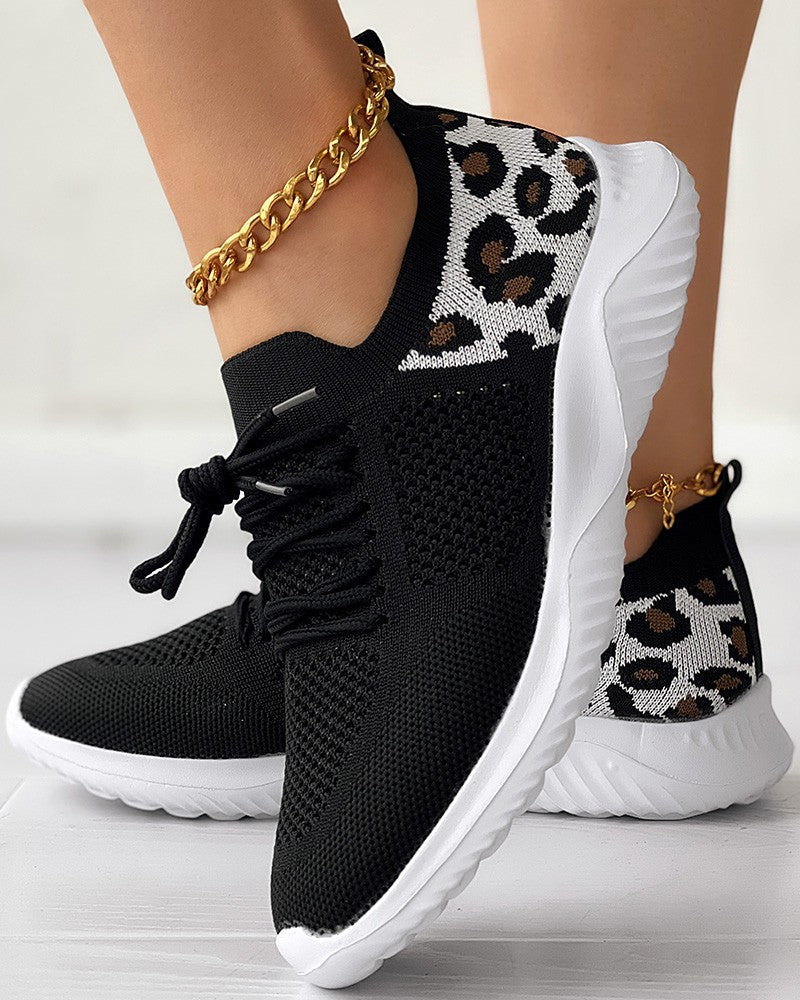 Amara Atmungsaktive Sportschuhe mit Leopardenmuster