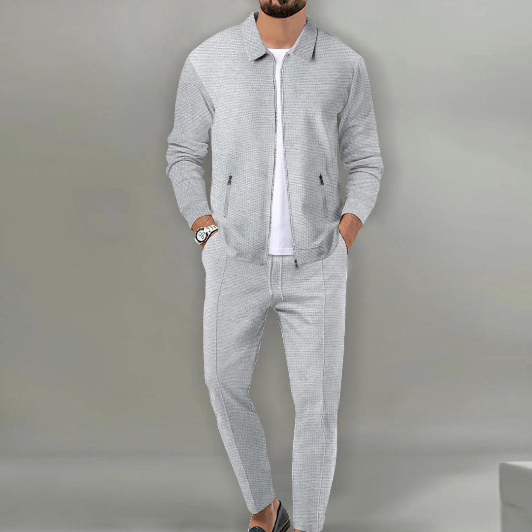 Stylish Two-Piece Suit for Men: Jacket and Trousers