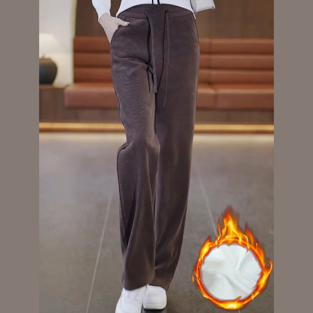 Damenshorts Lylia: Gerade Hose mit weiten Beinen und Kordelzug