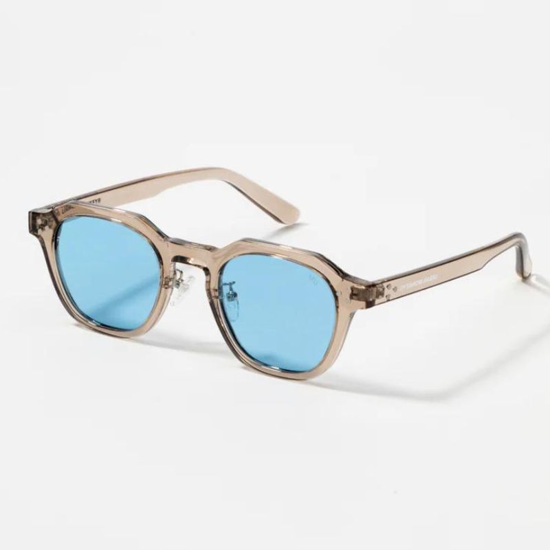 Meris Lunettes De Soleil Rétro Avec Protection UV Et Couleurs Audacieuses Montures Durables