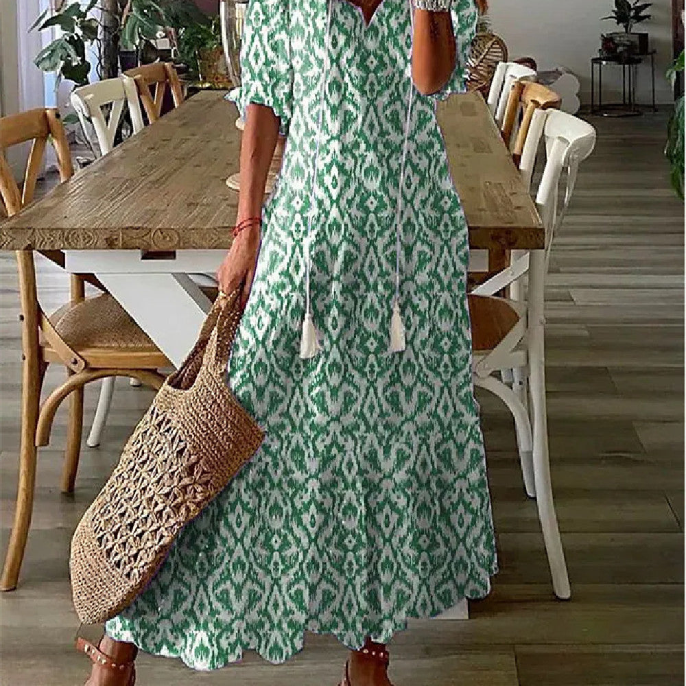 Fudus Kleid mit bedruckten, mittellangen Ärmeln
