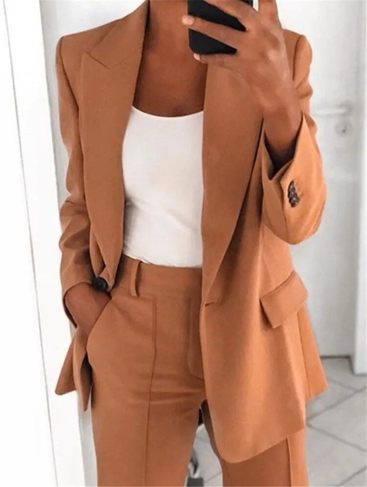 Avelena Damen Blazer: Eleganter Anzug mit perfekter Passform