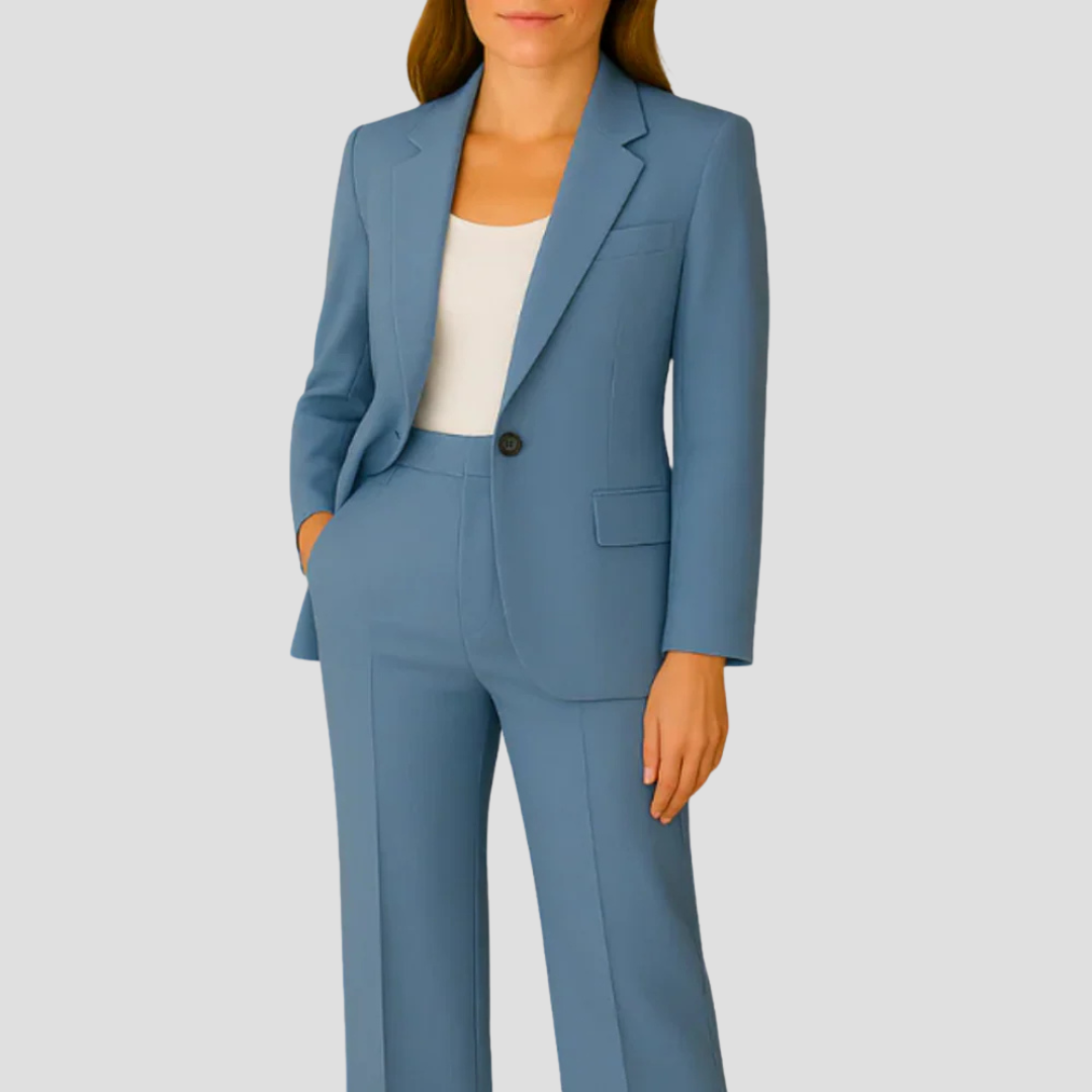 Evelyn Ensemble Tailleur Femme Avec Blazer Long Par Amawinc Pour Professionnelles Puissantes
