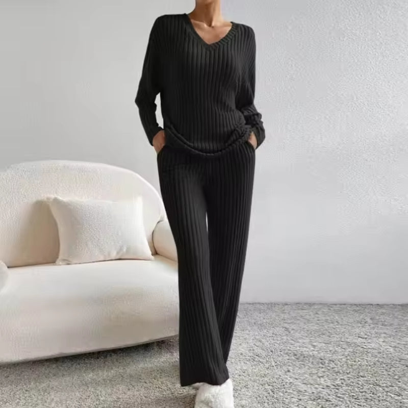 Kerry Ensemble Deux Pièces Confortable En Polyester Nylon Respirant À Côtes Pull Col V Pantalon Décontracté