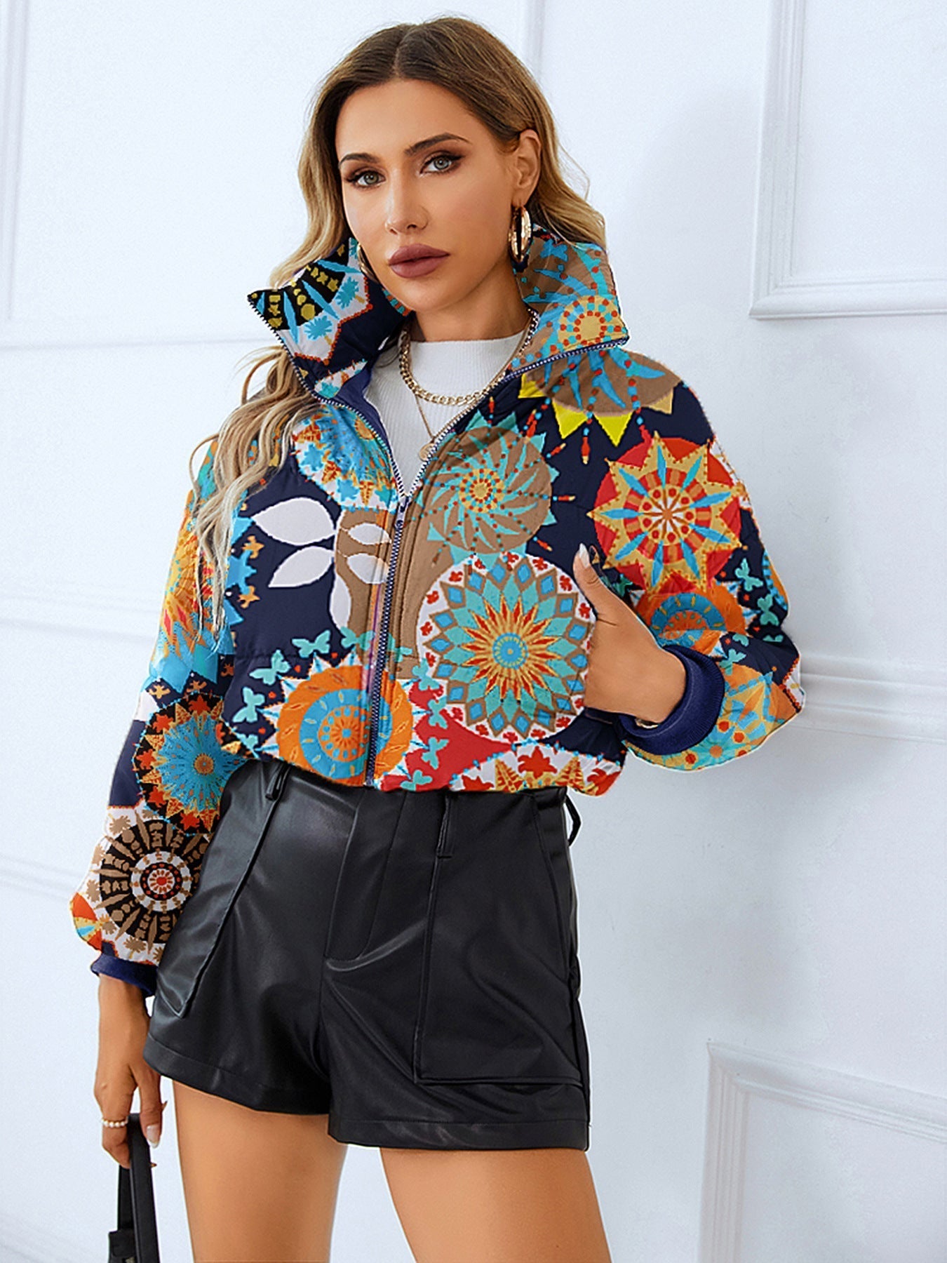 Veste Courte Matelassée Femme Imprimé Léopard Crâne Col Montant Chaud Hiver Slim Fit Audacieuse