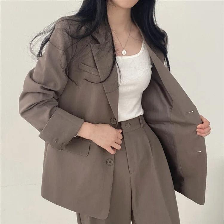 Ensemble Tailleur Femme Hailey Avec Veste Longue Et Pantalon Taille Haute Pour Bureau Et Quotidien