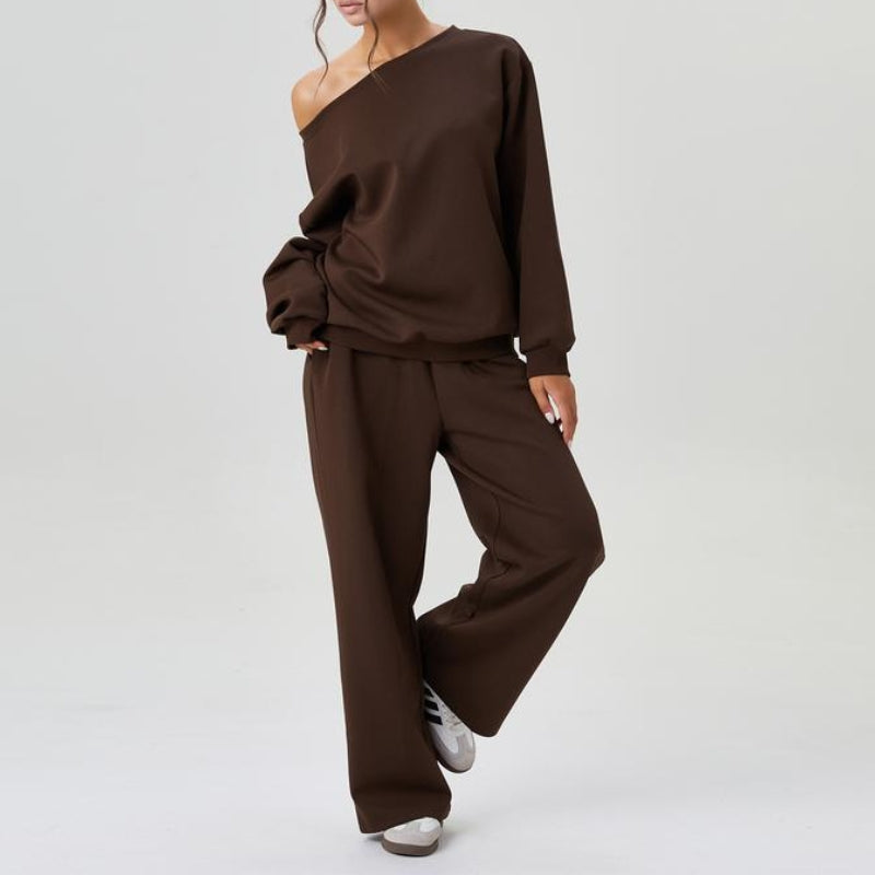 Ensemble Deux Pièces Coordonné En Maille Douce Avec Épaules Drapées Et Pantalon À Jambe Large Du Matin À La Soirée