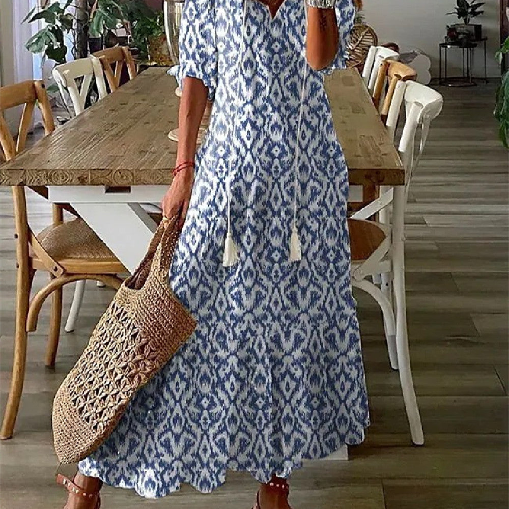 Fudus Kleid mit bedruckten, mittellangen Ärmeln