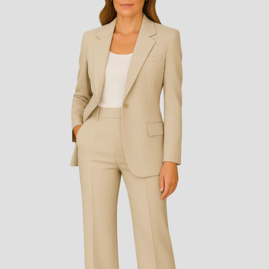 Evelyn Ensemble Tailleur Femme Avec Blazer Long Par Amawinc Pour Professionnelles Puissantes