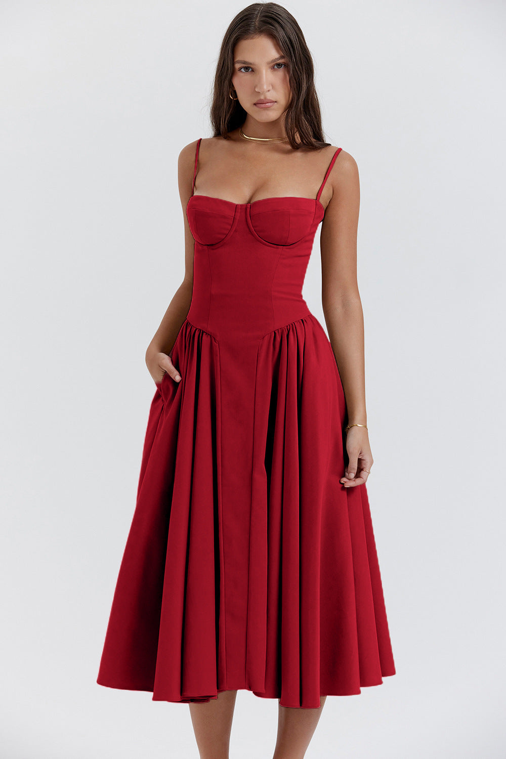 Robe Midi Plissée Natalie Amawinc Élégance Structurée Pour Printemps Et Été Avec Buste Structuré Et Silhouette Flatteuse