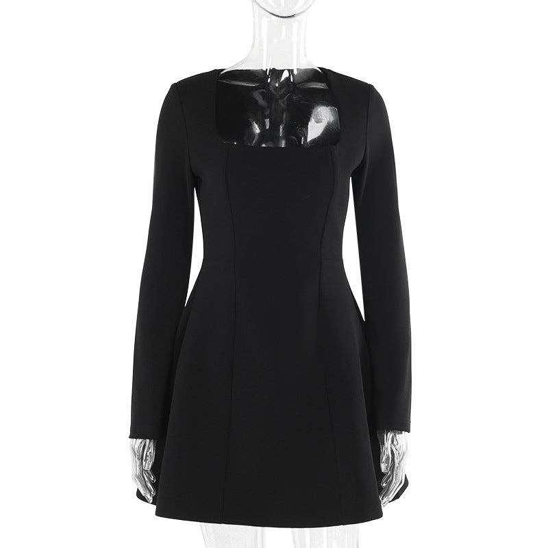 Damen-Etuikleid Jessica: Langarm, Slim Fit, Quadratischer Ausschnitt