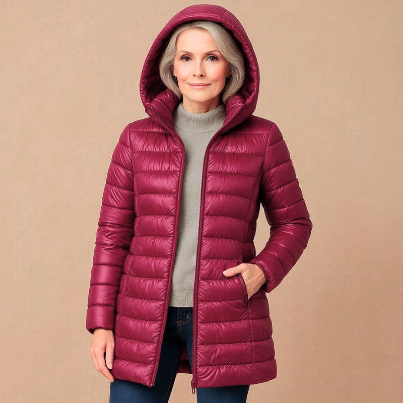 Veste Olivia Duvet Ultra Léger Isolation Élevée Silhouette Sculptée Capuche Pour Femme