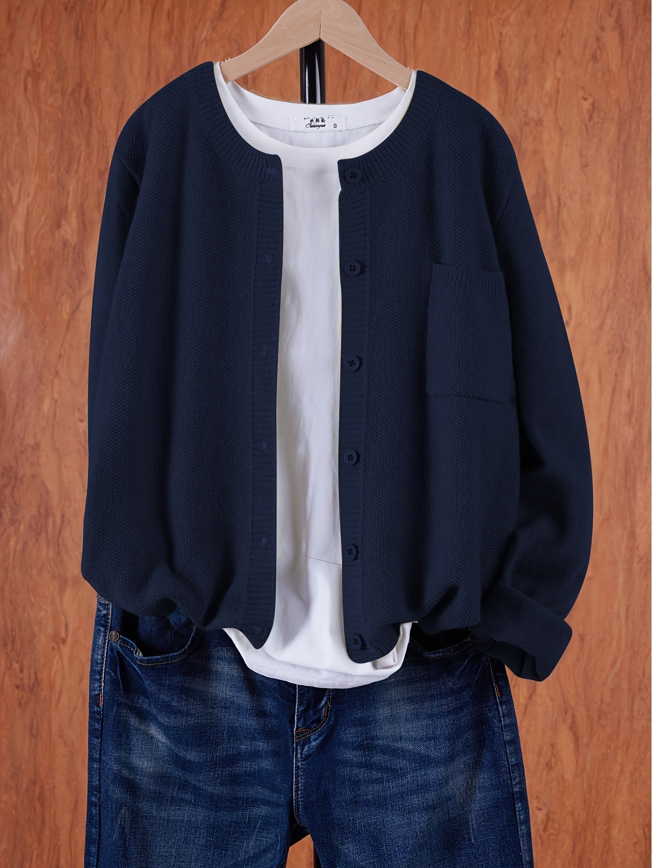 Damen Strickjacke mit aufgesetzter Tasche