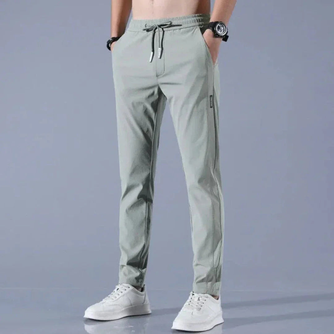Pantalon Jogger Homme Waylynn Arden StretchTech À Cordon Avec Coupe Slim Tapered Et Tissu Léger QuickDry