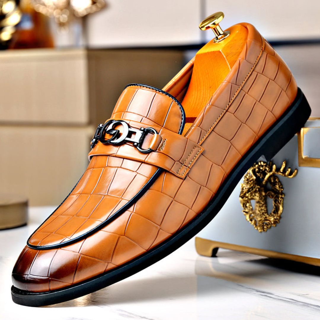 Mocassins Alexander Buckle En Cuir Texturé Fini Poli Élégants Confort Optimisé Pour Événements Et Usage Quotidien