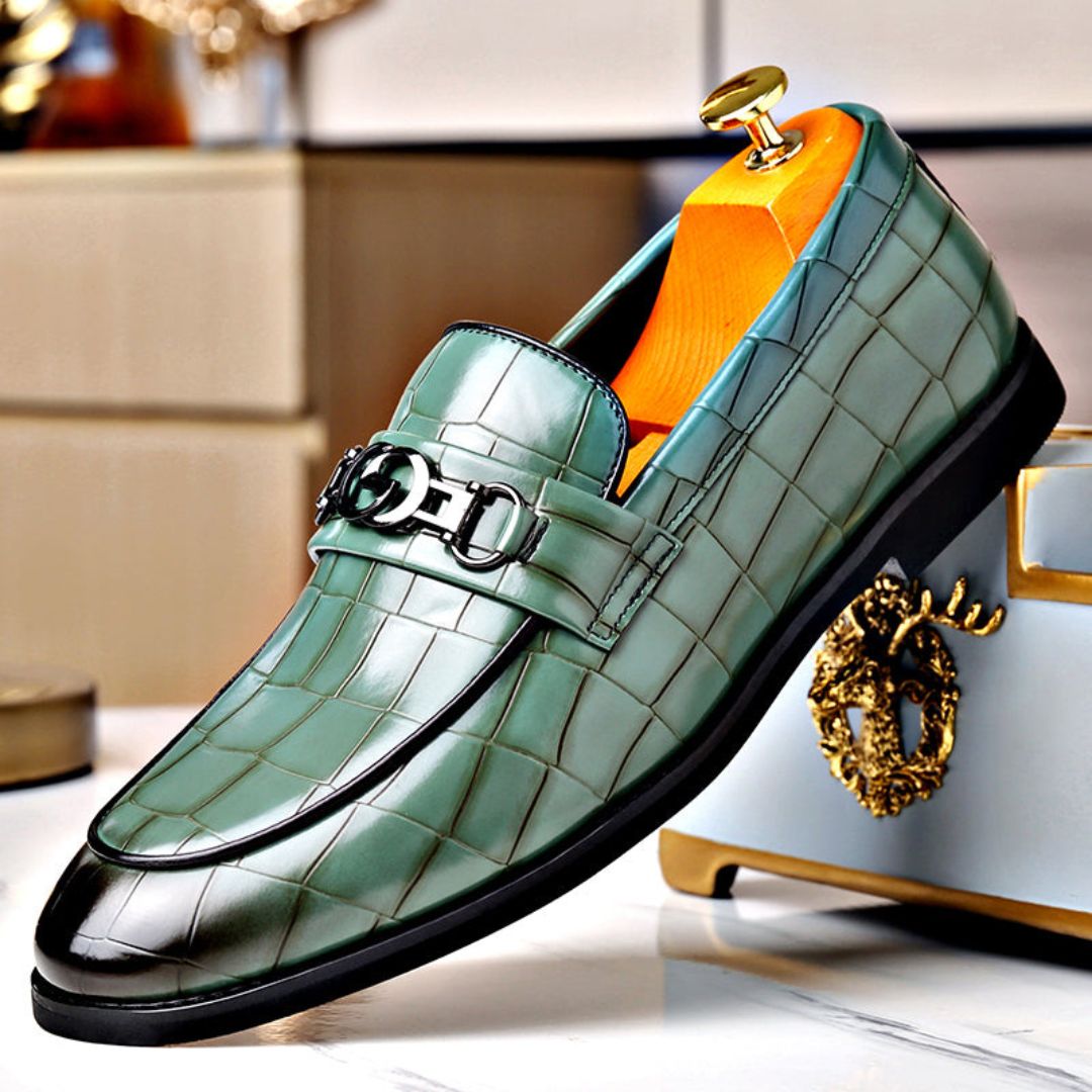 Mocassins Alexander Buckle En Cuir Texturé Fini Poli Élégants Confort Optimisé Pour Événements Et Usage Quotidien
