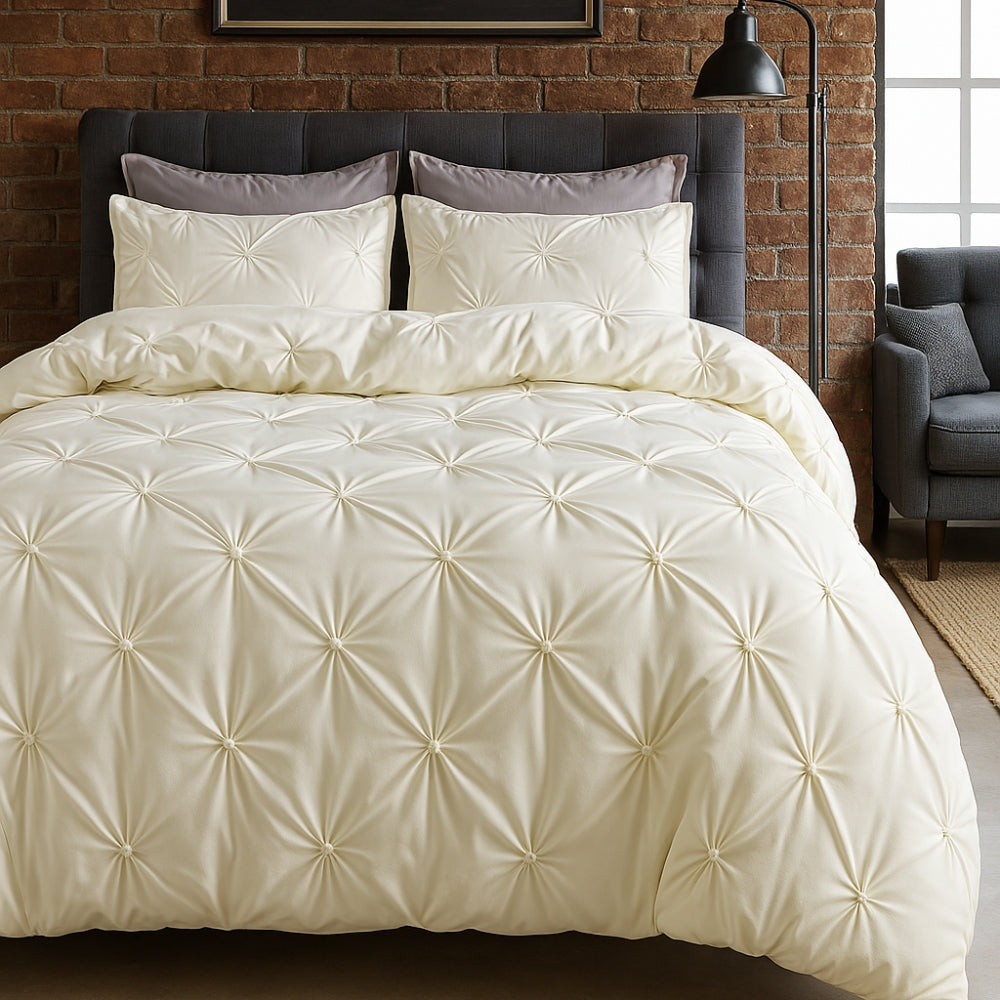 Ensemble Housse de Couette Contemporain à Plis Pincés en Coton Doux Avec Texture Élégante Inspirée Hôtel