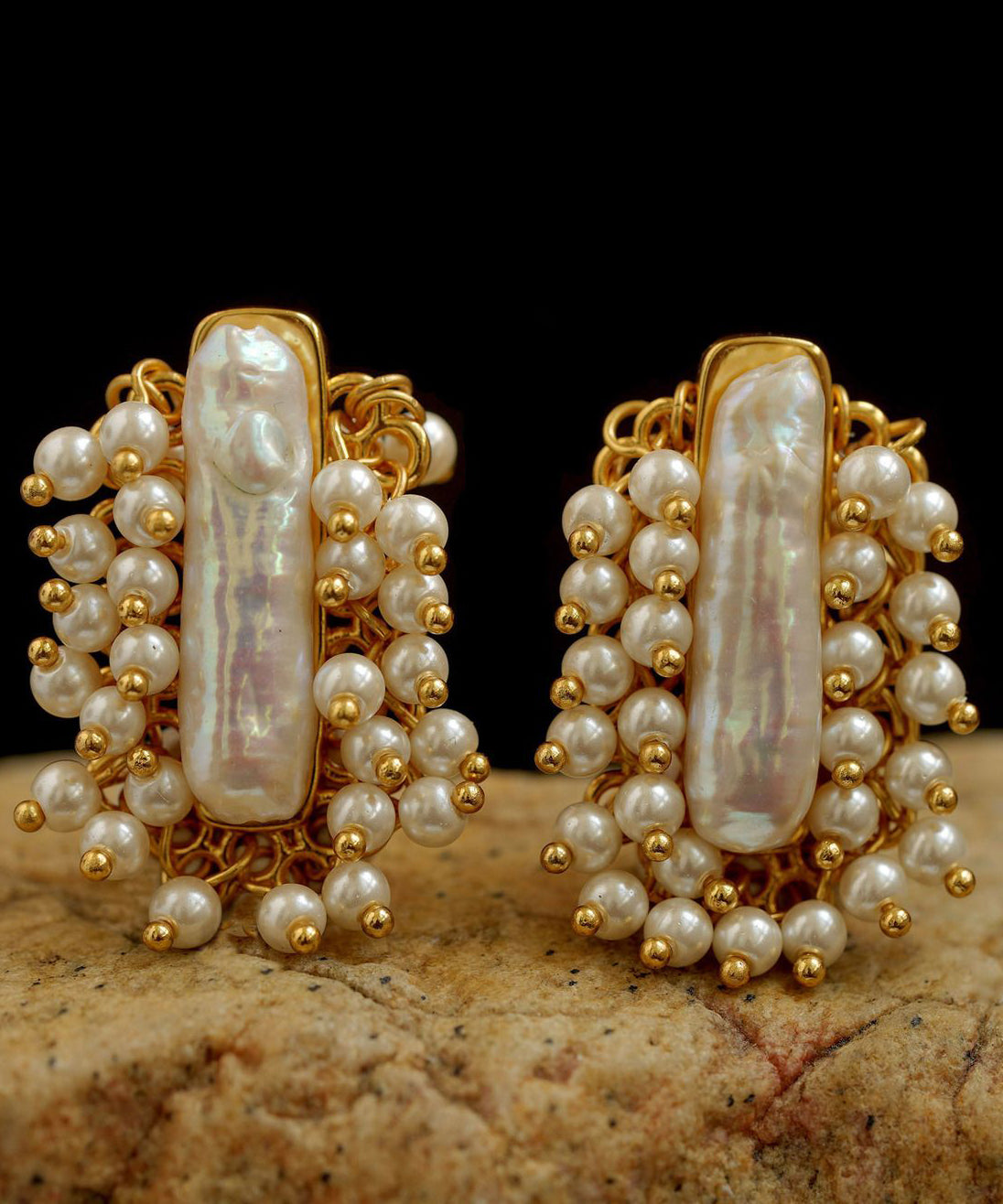 Boucles d'oreilles à tige en perles surdorées en cuivre doré Art Gold - Amawinc