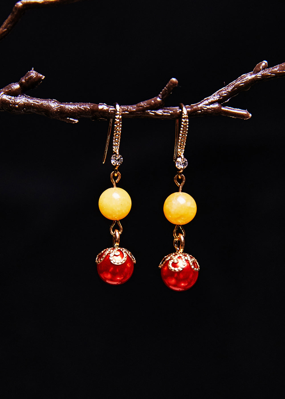 Boucles d'oreilles pendantes en cire d'abeille Art Red Pearl Boutique - Amawinc
