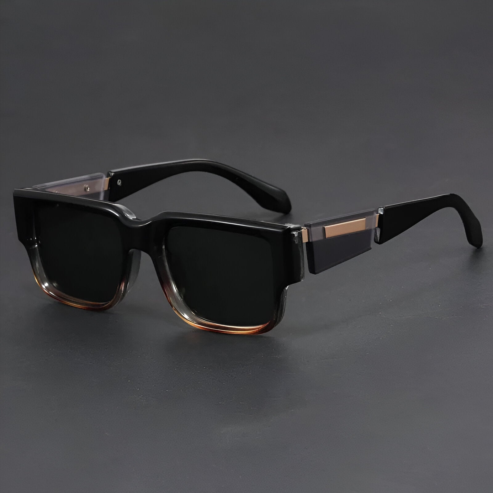  - Amawinc
