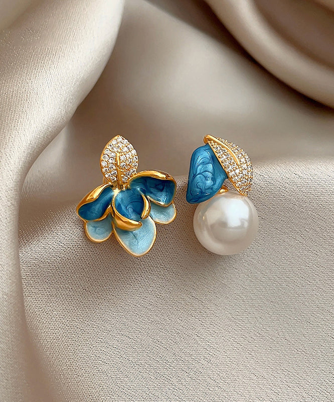 Magnifiques boucles d'oreilles à tige asymétriques en émail et zircon bleu cuivre - Amawinc