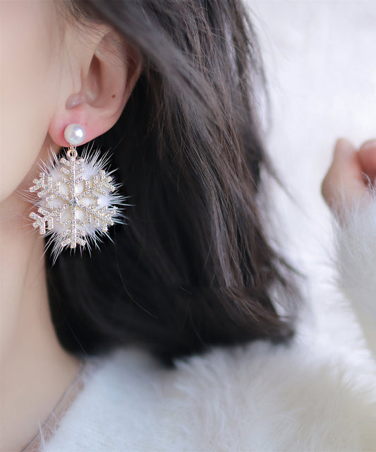 Magnifiques boucles d'oreilles pendantes en forme de flocon de neige en velours de vison et argent sterling - Amawinc