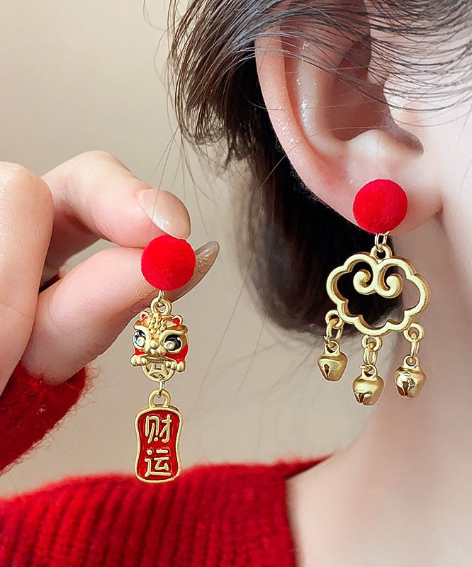Magnifiques boucles d'oreilles pendantes asymétriques en argent sterling rouge surdoré, motif danse du lion et nuages ​​de bon augure - Amawinc
