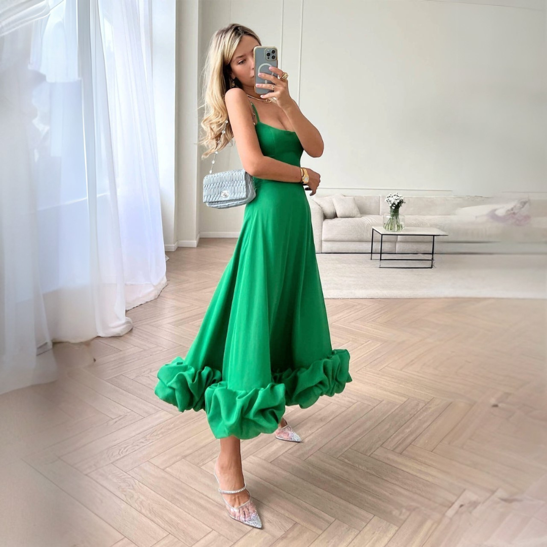 Elegantes Damen-Midi-Kleid mit Raffungen von Berit