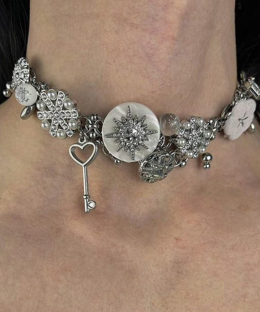 Collier Boho en soie et argent sterling avec boutons flocon de neige - Amawinc