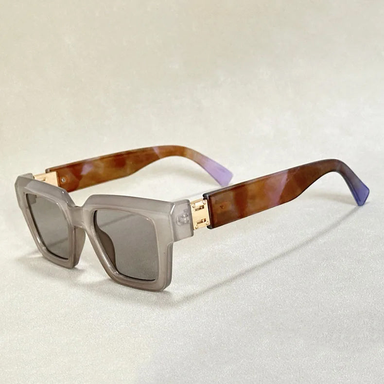 Lunettes de Soleil Bold Vision Retro à Cadre Carré Verres Photochromiques UV400 en Toutes Lumières