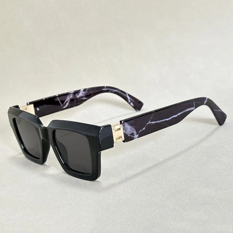 Lunettes de Soleil Bold Vision Retro à Cadre Carré Verres Photochromiques UV400 en Toutes Lumières