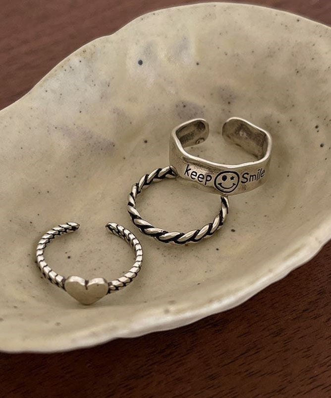 Ensemble de trois bagues en argent sterling Boutique Silk avec motif « Amour, visage souriant et torsades de pâte frite » - Amawinc