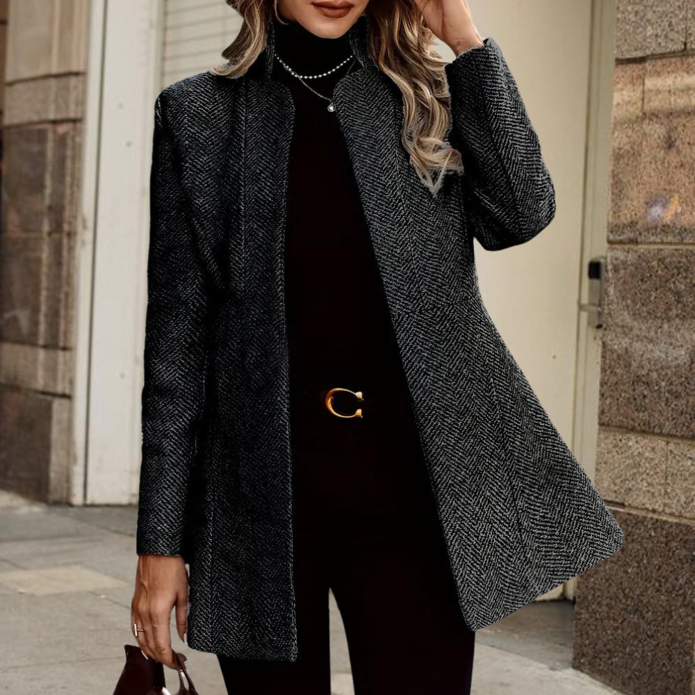 Avelena: Edler Blazer für Damen
