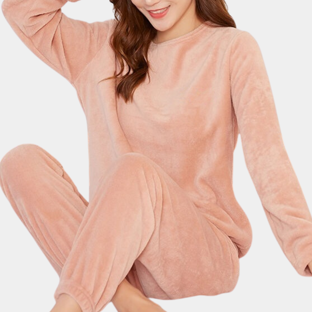 Ensemble Pyjama Féminin en Polaire Douce à Manches Longues et Pantalon Élastique Nordic Flair