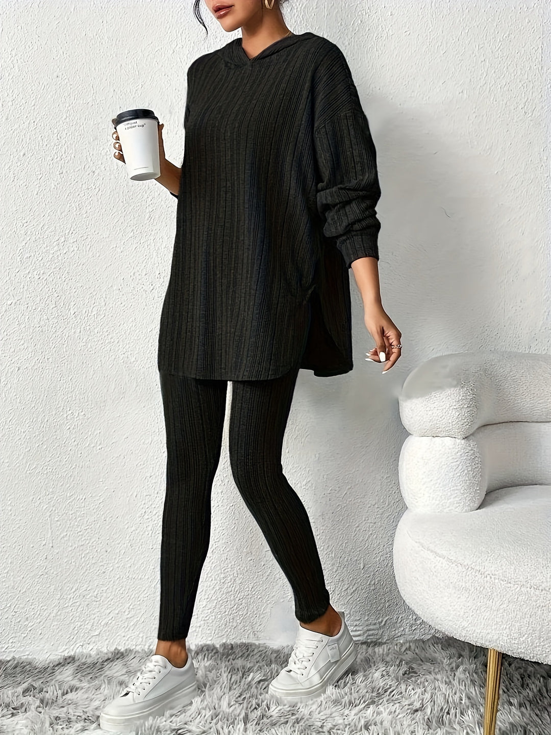 Kensley Ensemble Lounge Côtelé Avec Leggings Taille Haute Ajustés Et Hoodie Capuche Oversize Avec Fentes Latérales
