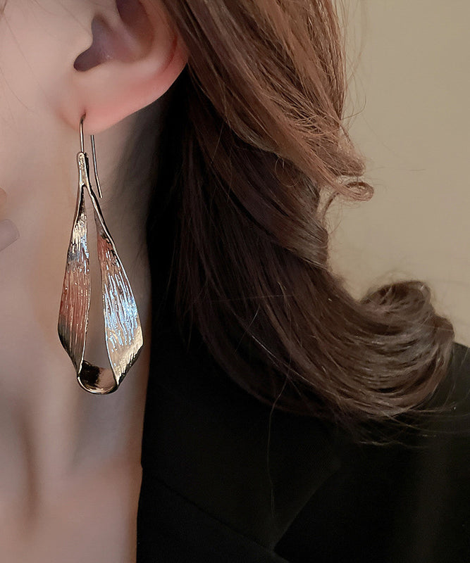 Boucles d'oreilles créoles décontractées en métal marron en forme de goutte d'eau et de feuille - Amawinc