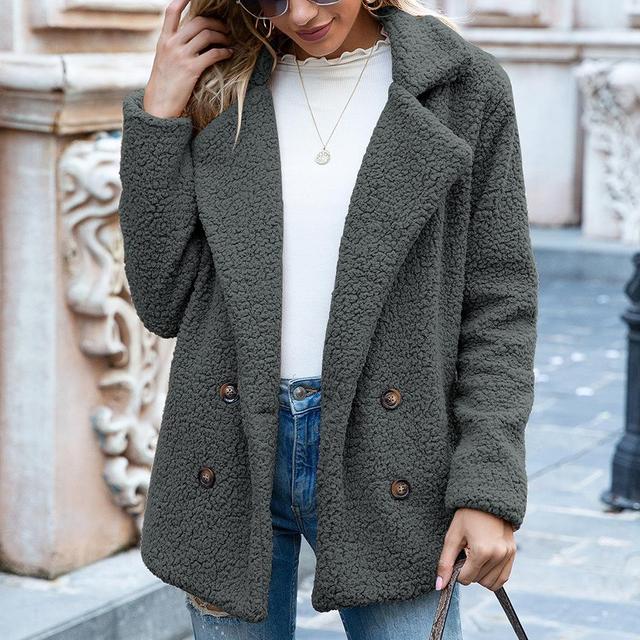 AMARA – Stylish Faux Fur Jacket