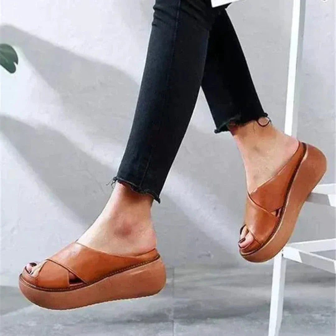 Sandales À Brides Croisées À Plateforme Waylynn Légères Pour Confort Quotidien Et Look Moderne Été