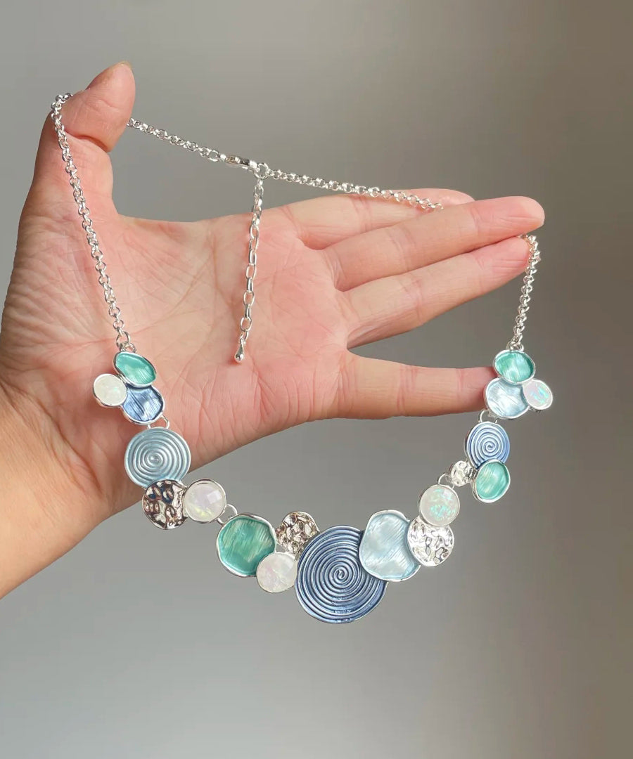 Collier lariat ajouré en argent sterling avec motif rose arc-en-ciel chic - Amawinc