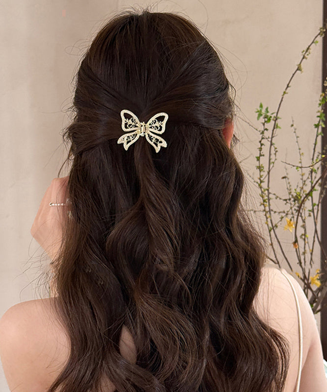 Épingle à cheveux élégante en alliage d'or avec perle et papillon ajouré - Amawinc