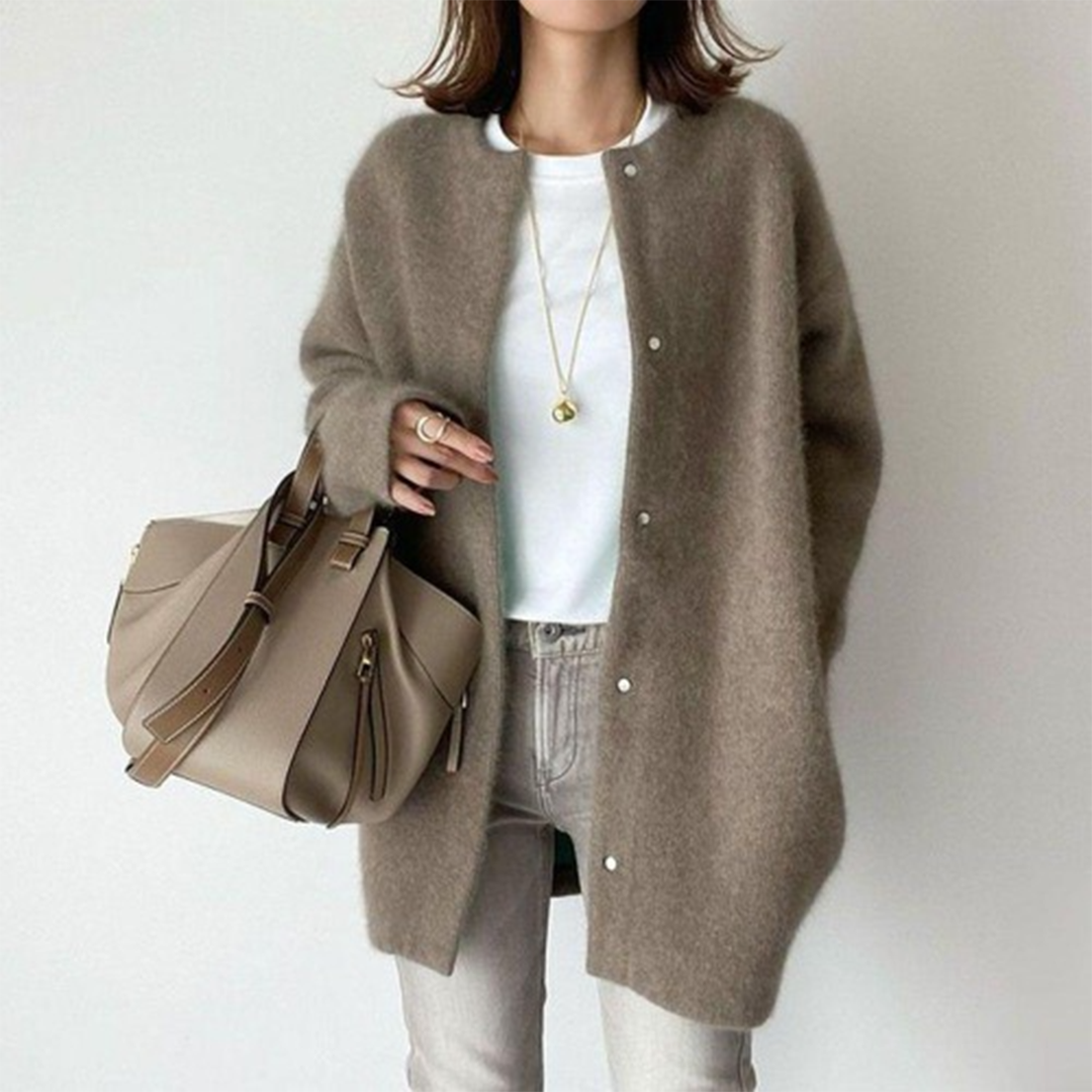 Kimberly Cardigan Femme Élégant À Coupe Décontractée Chaud Pour Hiver Confort Absolu