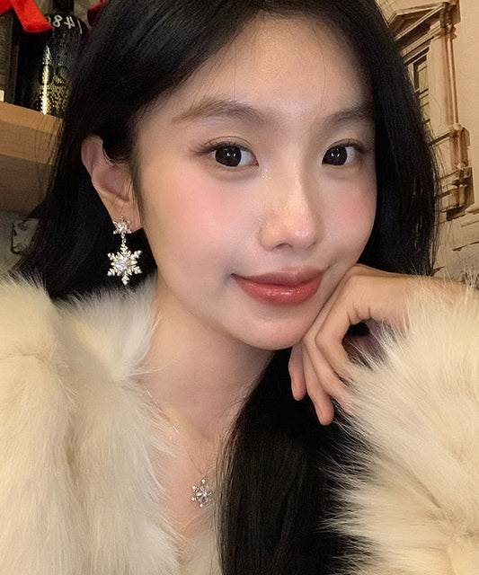 Boucles d'oreilles pendantes à pampilles en forme de flocon de neige en alliage de soie et zircon - Amawinc