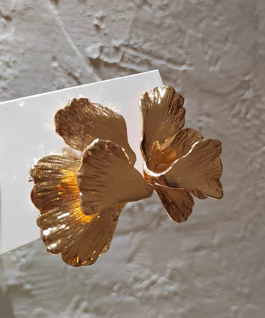 Boucles d'oreilles à tige en alliage de métal jaune en forme de feuille de ginkgo - Amawinc