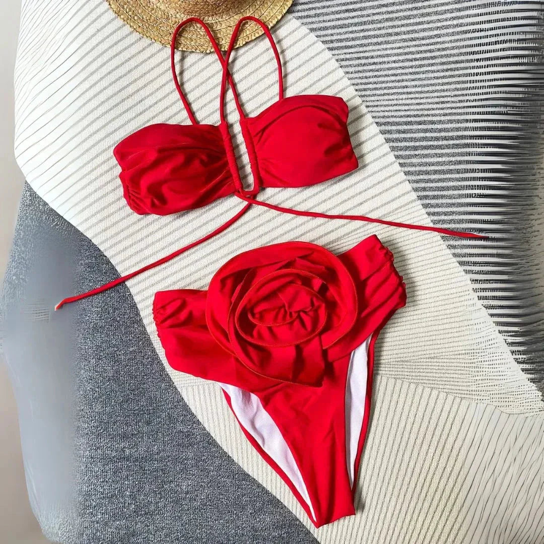 Ensemble Maillot Deux Pièces Taille Haute Bandeau Croisé Avec Appliqué Floral 3D Élégant Pour Plage