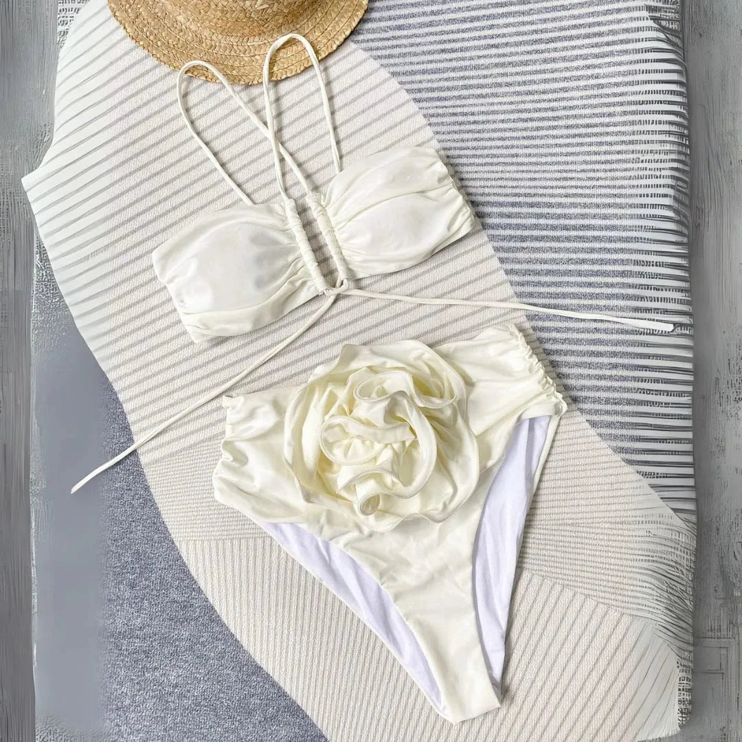 Ensemble Maillot Deux Pièces Taille Haute Bandeau Croisé Avec Appliqué Floral 3D Élégant Pour Plage