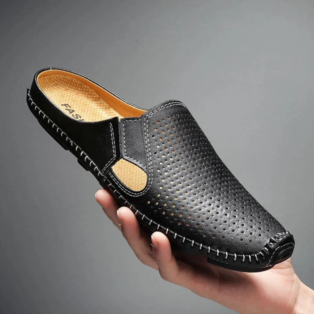 Amawinc Eliano Mules AirWeave Perforées Cuir Synthétique Avec Semelle Rembourrée Et Confort Ventilé