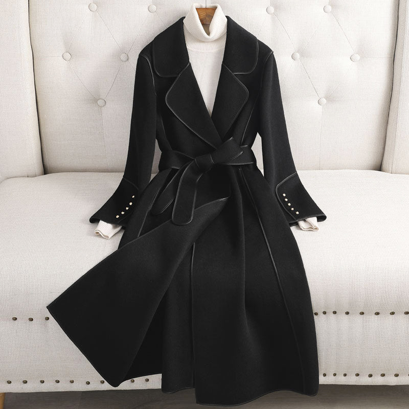Manteau en Laine Elise Leroy Reversed Rhapsody Luxe Confort Design Innovant et Charme Supérieur