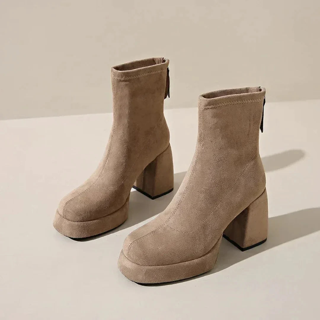 Bottines Femme Eloise En Suède À Talon Bloc Avec Fermeture Éclair Amawinc Pour Automne Hiver