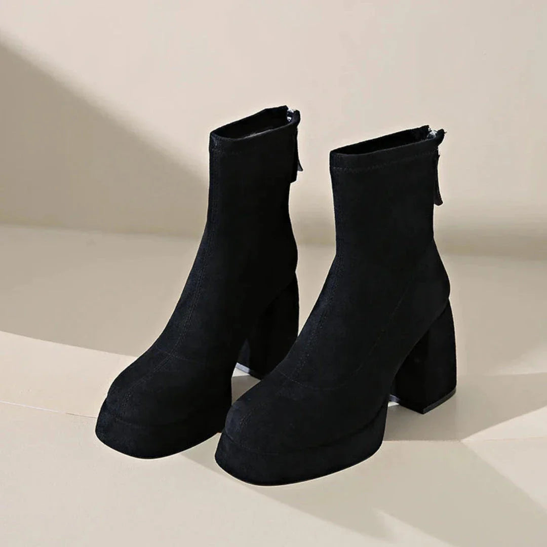 Bottines Femme Eloise En Suède À Talon Bloc Avec Fermeture Éclair Amawinc Pour Automne Hiver