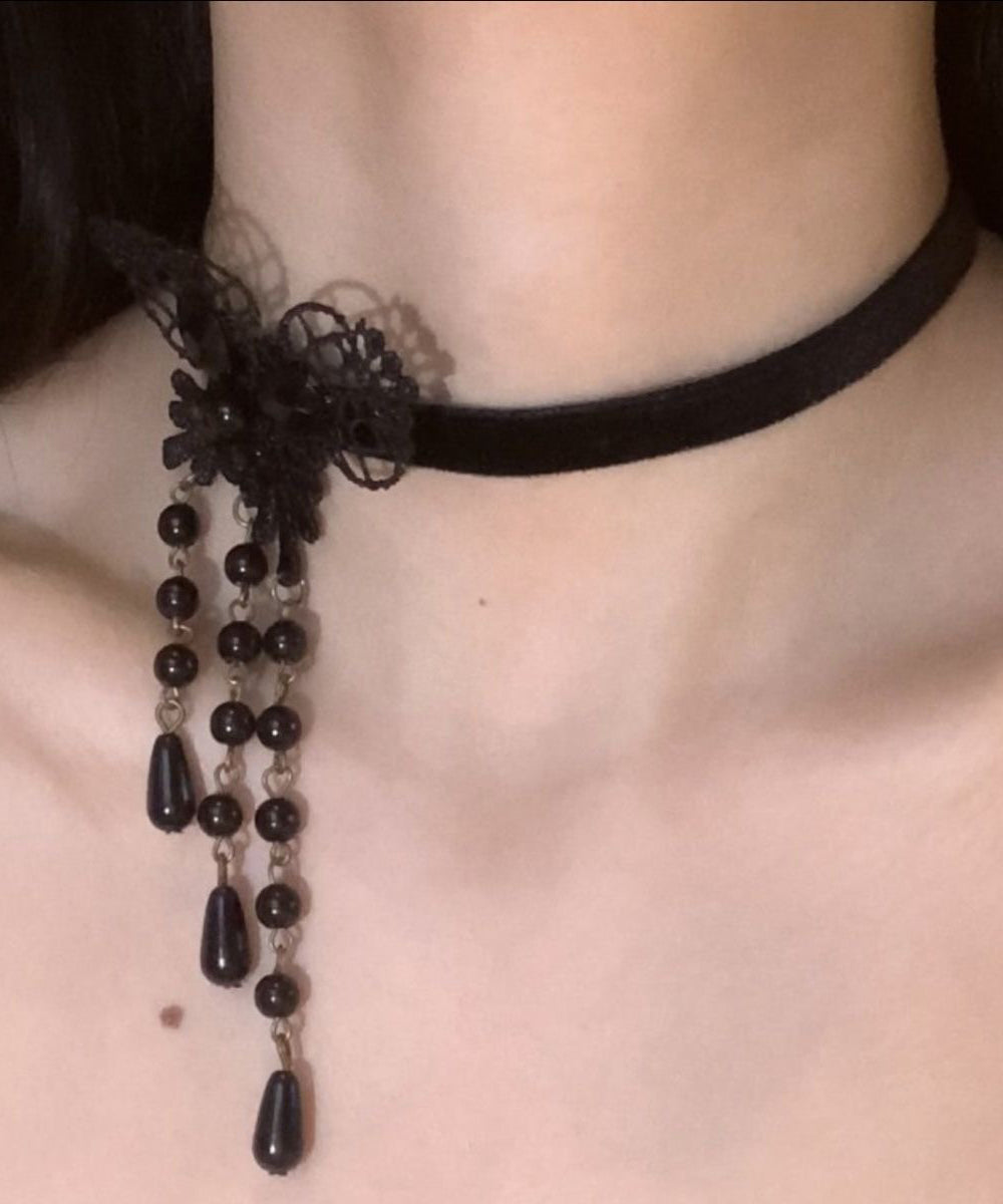Collier avec pendentif papillon en alliage de cuivre noir et perles - Amawinc